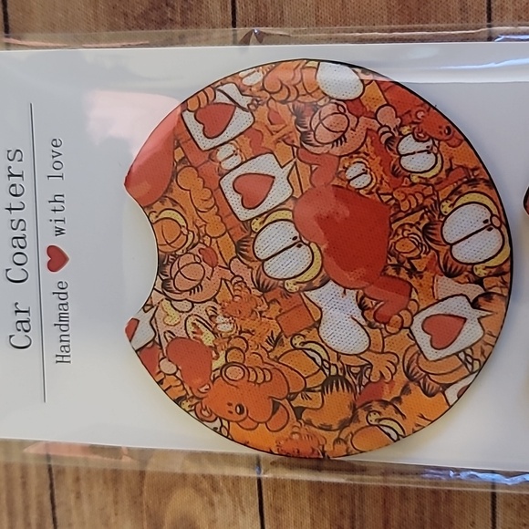 Garfield Handmade Reuseable Neoprene Set of 2 Cup Holder Car Coasters - Picture 3 of 4